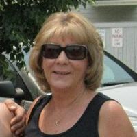 Phyllis Groves Photo 16