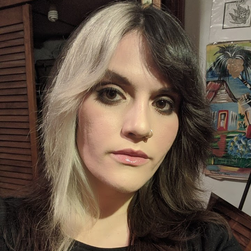 Laura Suarez Photo 16