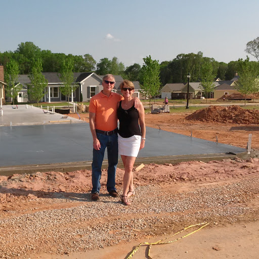 Amy Pickens Photo 5