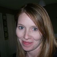 Emily Willis Photo 18