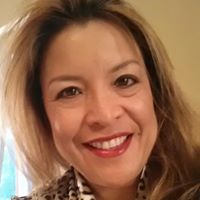 Angela Duenas Photo 30