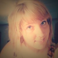 Christine Garland Photo 15