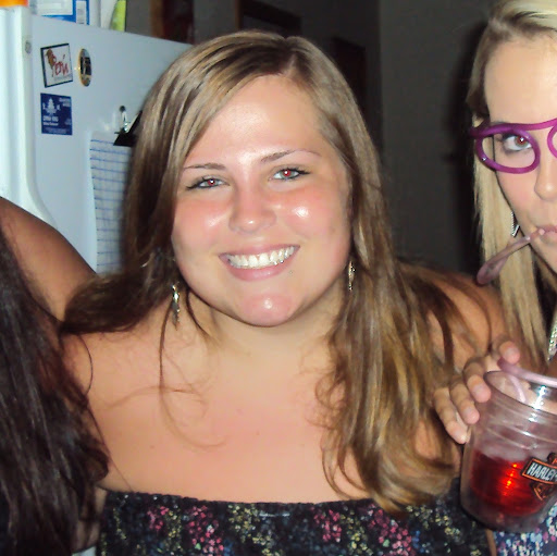 Kelly Vaughan Photo 27