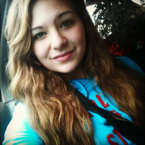 Alicia Heath Photo 5