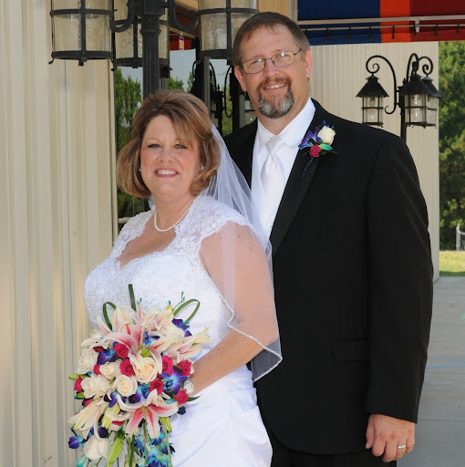 Colleen Holmes Photo 25