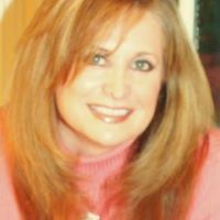 Elizabeth Ferrara Photo 23