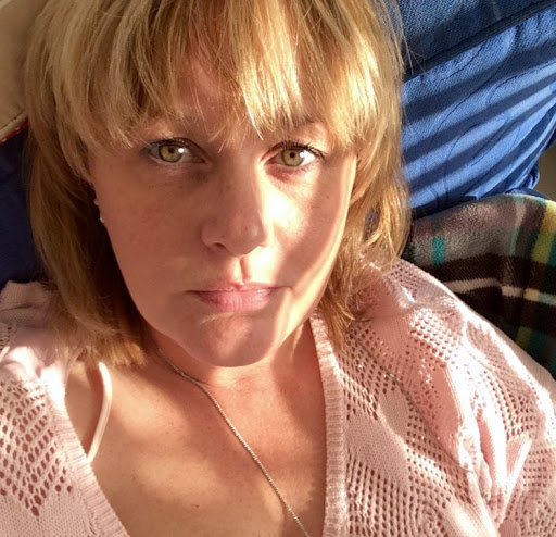 Sara Newman Photo 33