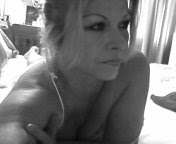 Julie Harper Photo 22