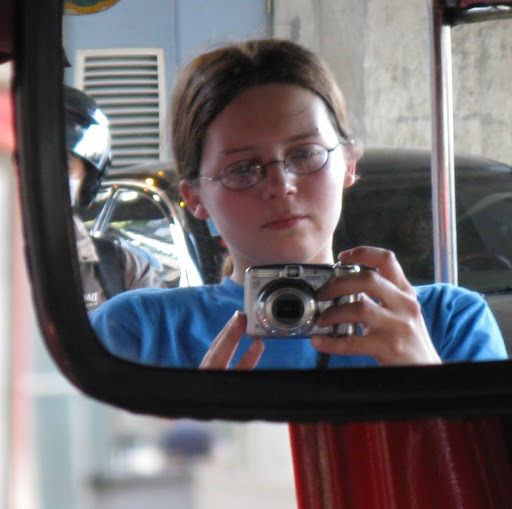 Kelly Robertson Photo 3
