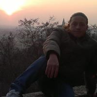 Juan Benavides Photo 34