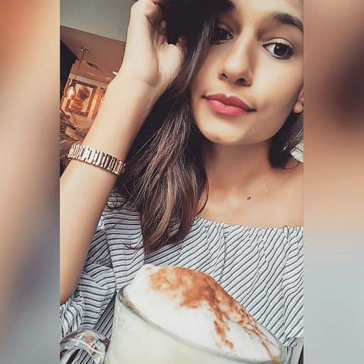 Laura Forrest Photo 20