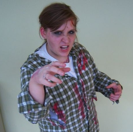 Debra Hardy Photo 29