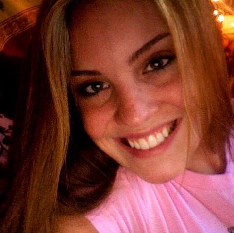 Elizabeth Hebert Photo 6