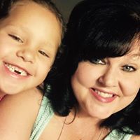 Darlene Wells Photo 16