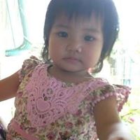 Evelyn Trias Photo 7