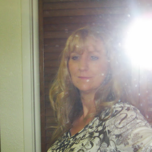 Becky Fields Photo 30