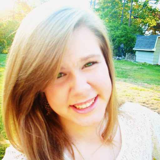 Sarah Harper Photo 45