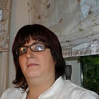 Sandra Decker Photo 20