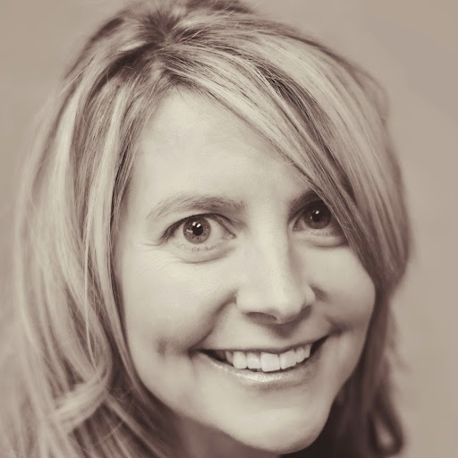 Teresa Larsen Photo 28