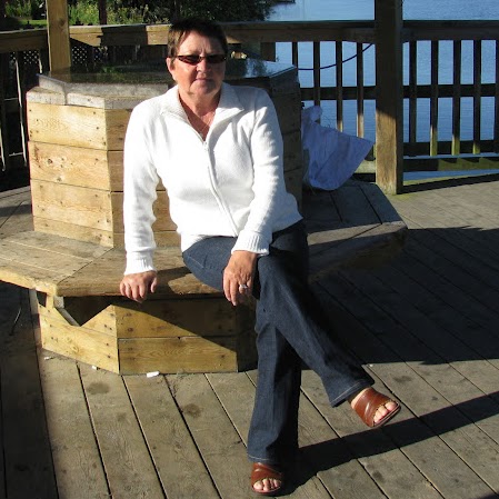 Suzanne Lefebvre Photo 14