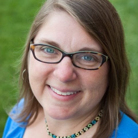 Jennifer Nolan Photo 9