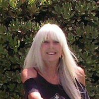 Julia Triplett Photo 3