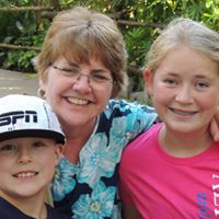 Mary Hackler Photo 4