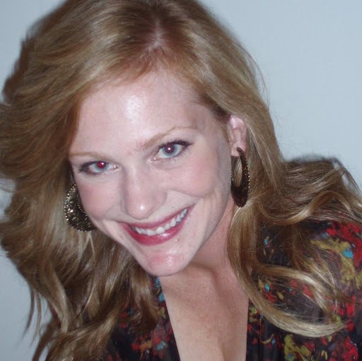 Kelly Larson Photo 40