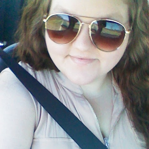 Kimberly Weeks Photo 14