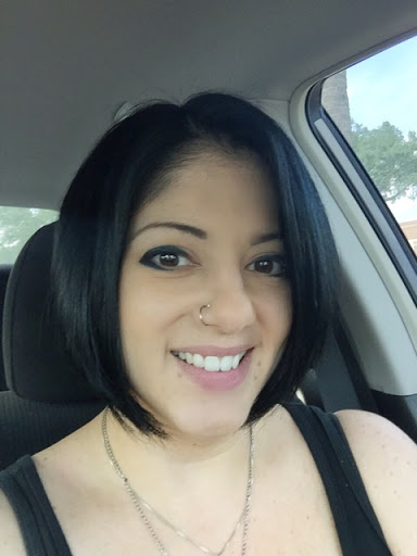 Debra Gonzalez Photo 28