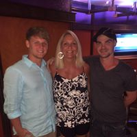 Denise Hill Photo 39