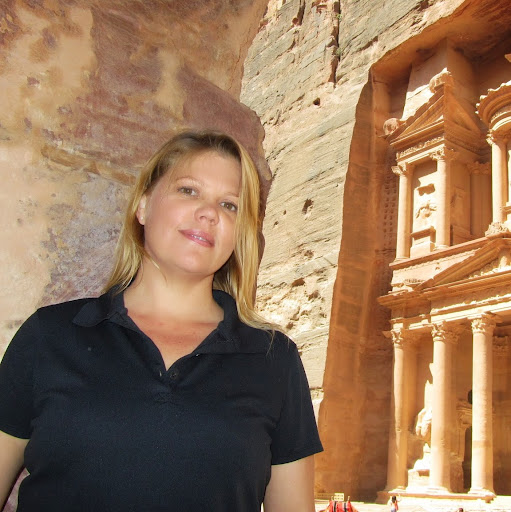 Jennifer Mchugh Photo 32