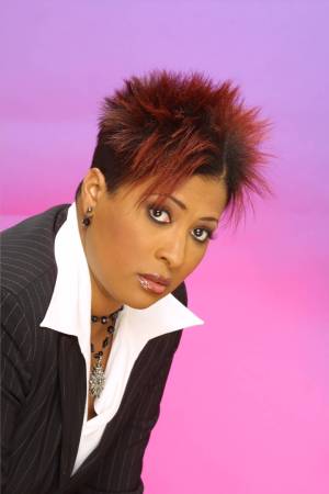 Wendy Hunter Photo 34