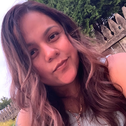 Mayra Mejia Photo 17