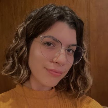 Julia Caruso Photo 12