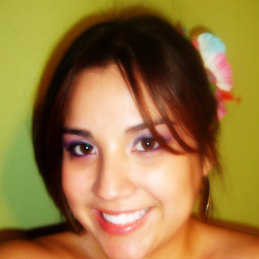 Elizabeth Arellano Photo 33