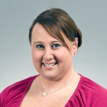 Julie Lucas Photo 34