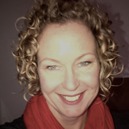 Susan Costello Photo 34