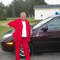 Deloris Russell Photo 15