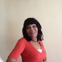 Geraldine Clark Photo 15