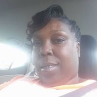 Renee Warren Photo 20