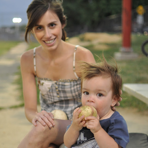 Kristin Maynard Photo 5