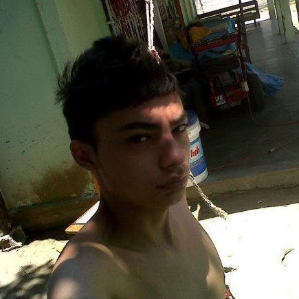 Edgardo Flores Photo 29