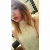 Lauren Barker Photo 30