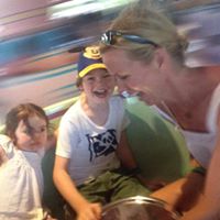 Amy Christiansen Photo 14