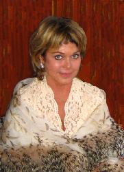 Paula Faulkner Photo 22