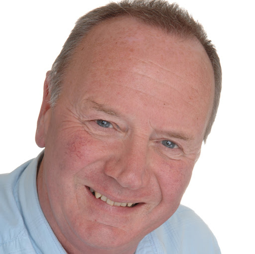 Robert Henley Photo 19