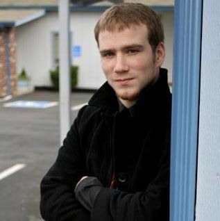 Michael Lyon Photo 20