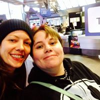 Sarah Schofield Photo 9