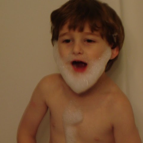 Russell Mills Photo 24